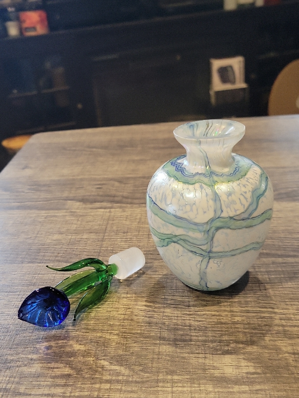 Handmade Glass Italian Perfume Bottle W/ Flower Stopper,Perfect Cond. - Picture 2 of 8